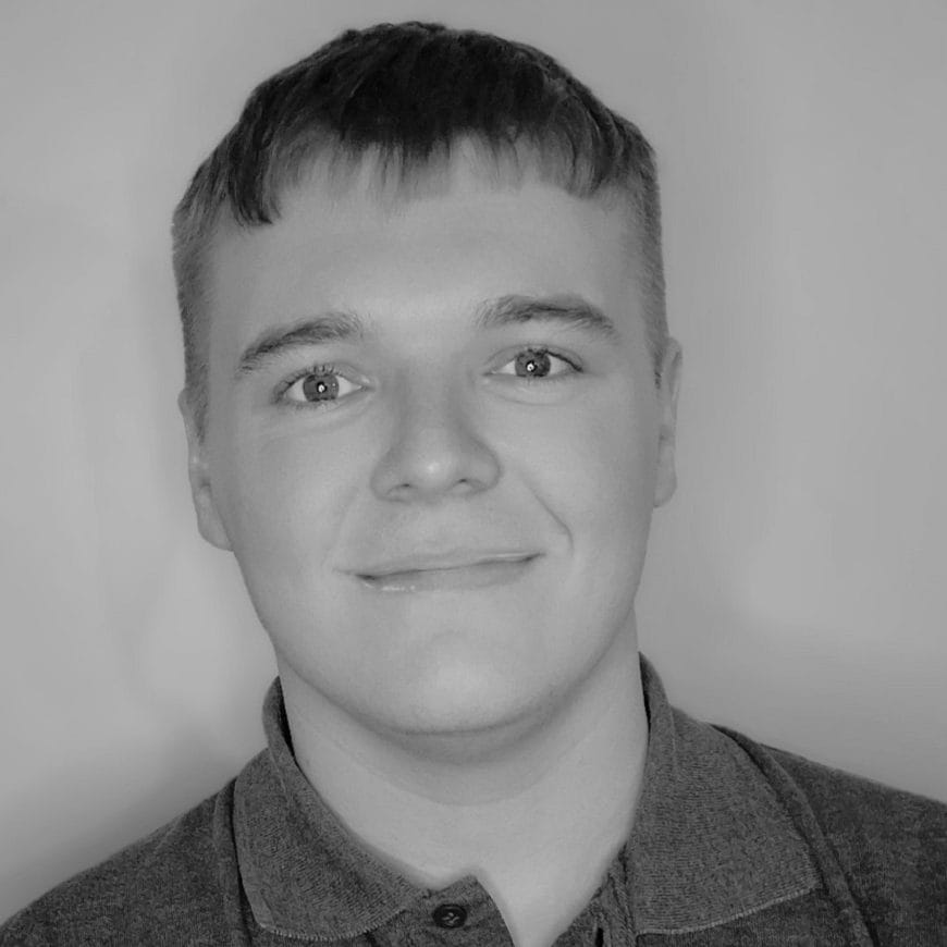 Reece Marks, Teignmouth, Technician Shaun Lee - Smarter Accounting